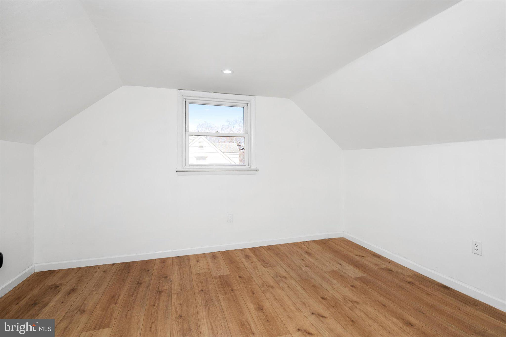 1247 Lower Ferry Road Ewing, NJ 08618 - Photo 20 of 39