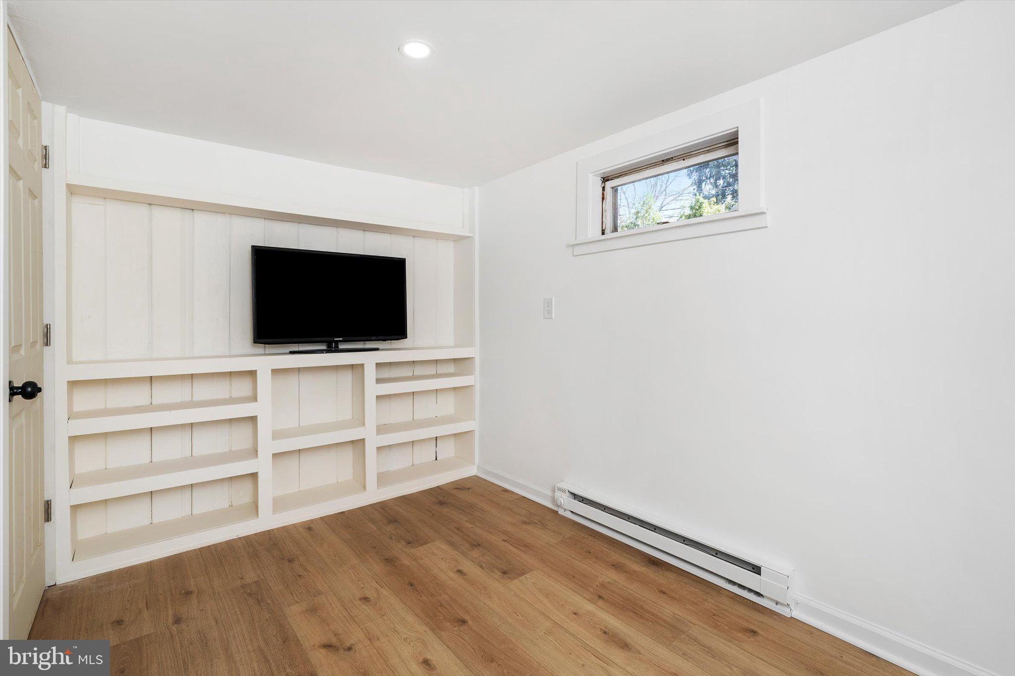 1247 Lower Ferry Road Ewing, NJ 08618 - Photo 30 of 39