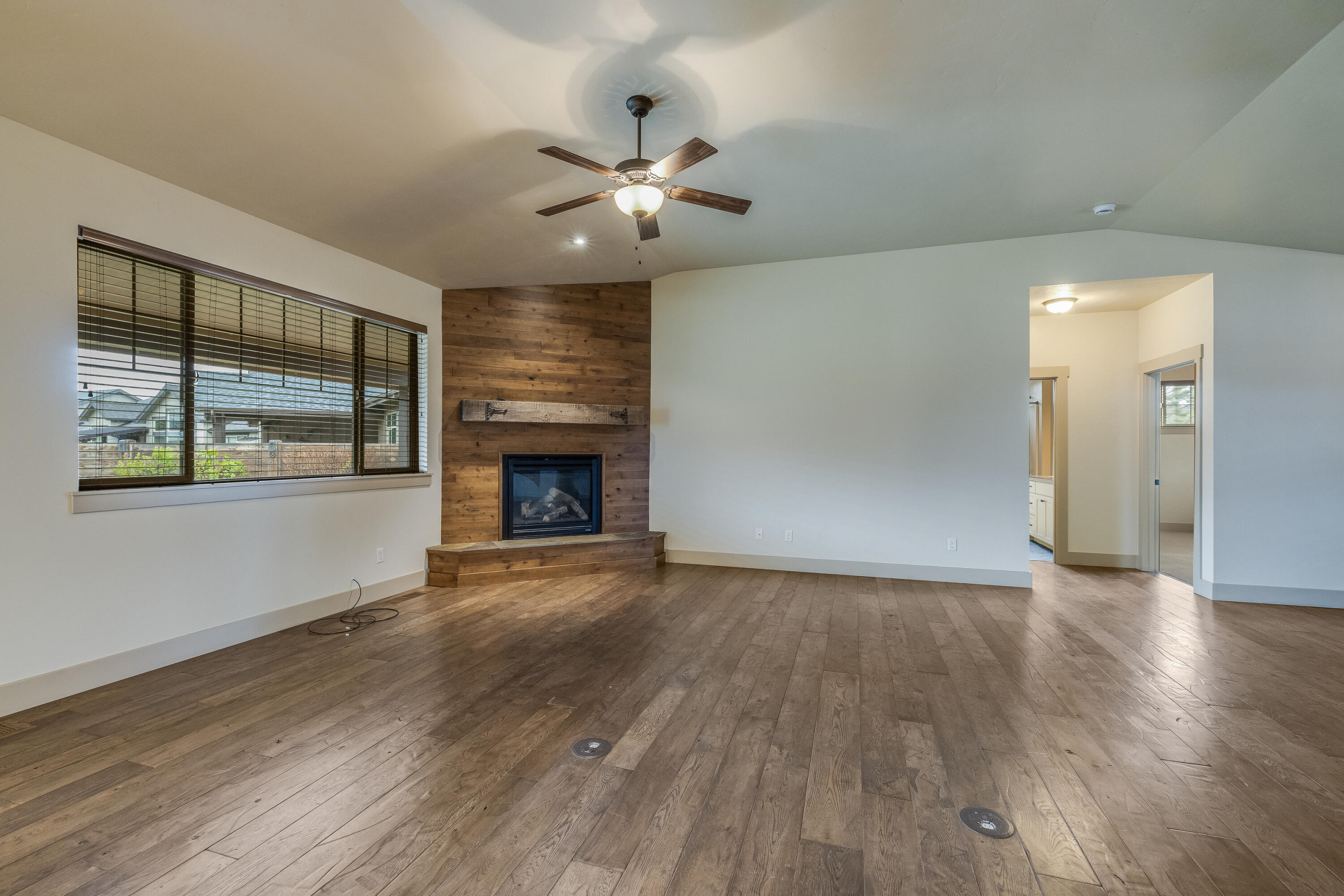 243 Northwest Saddle Ridge Loop Prineville, OR 97754 - Photo 10 of 35 Living Room, Spare Bedrooms