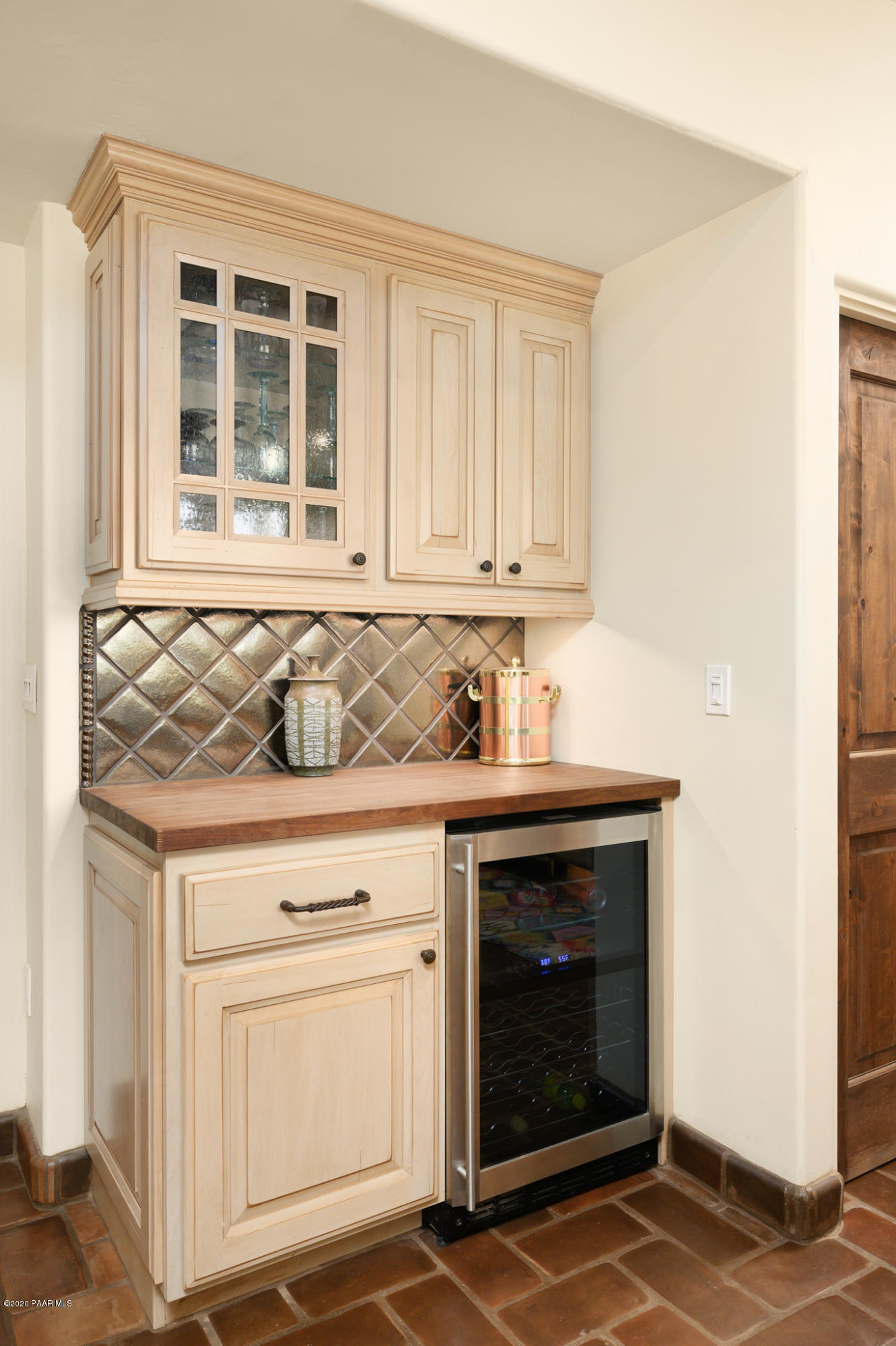 2450 North Shadow Valley Ranch Trail Prescott, AZ 86305 - Photo 23 of 90 2450ShadowValleyRanchTrail-22