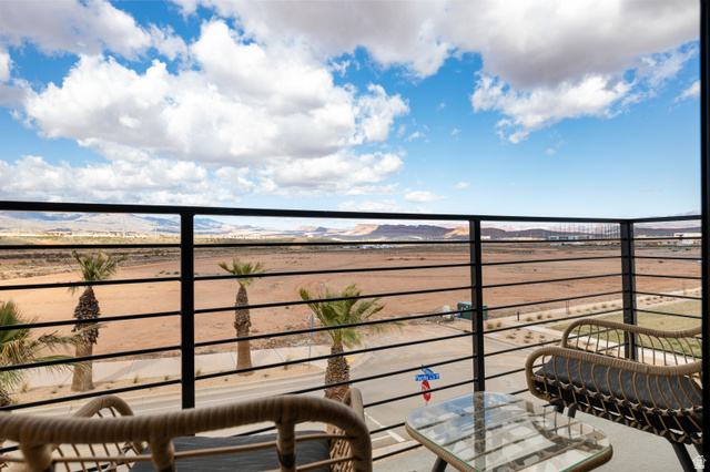 961 West Akoya Pearl Road, Unit 301 St. George, UT 84790 - Photo 17 of 22