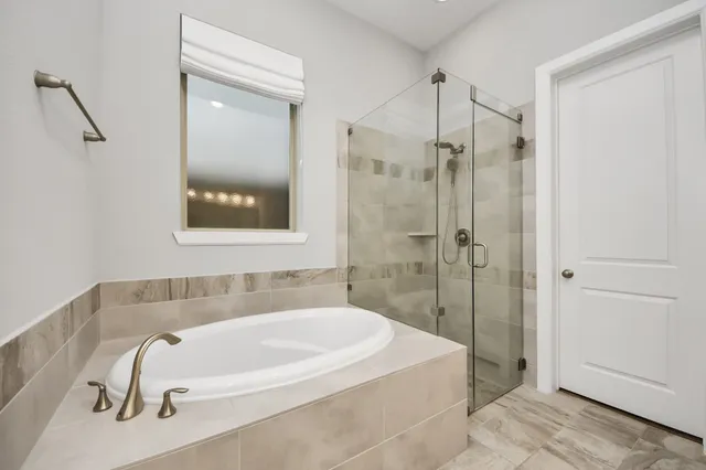 $715,000 | 8609 Concord Trace, Houston, TX 77055