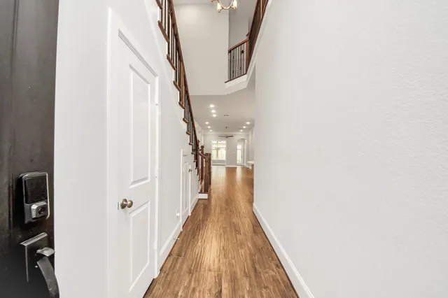 $715,000 | 8609 Concord Trace, Houston, TX 77055