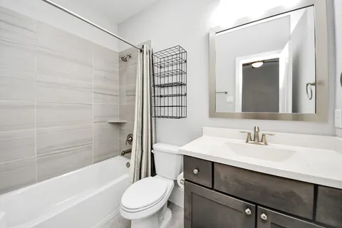 $715,000 | 8609 Concord Trace, Houston, TX 77055