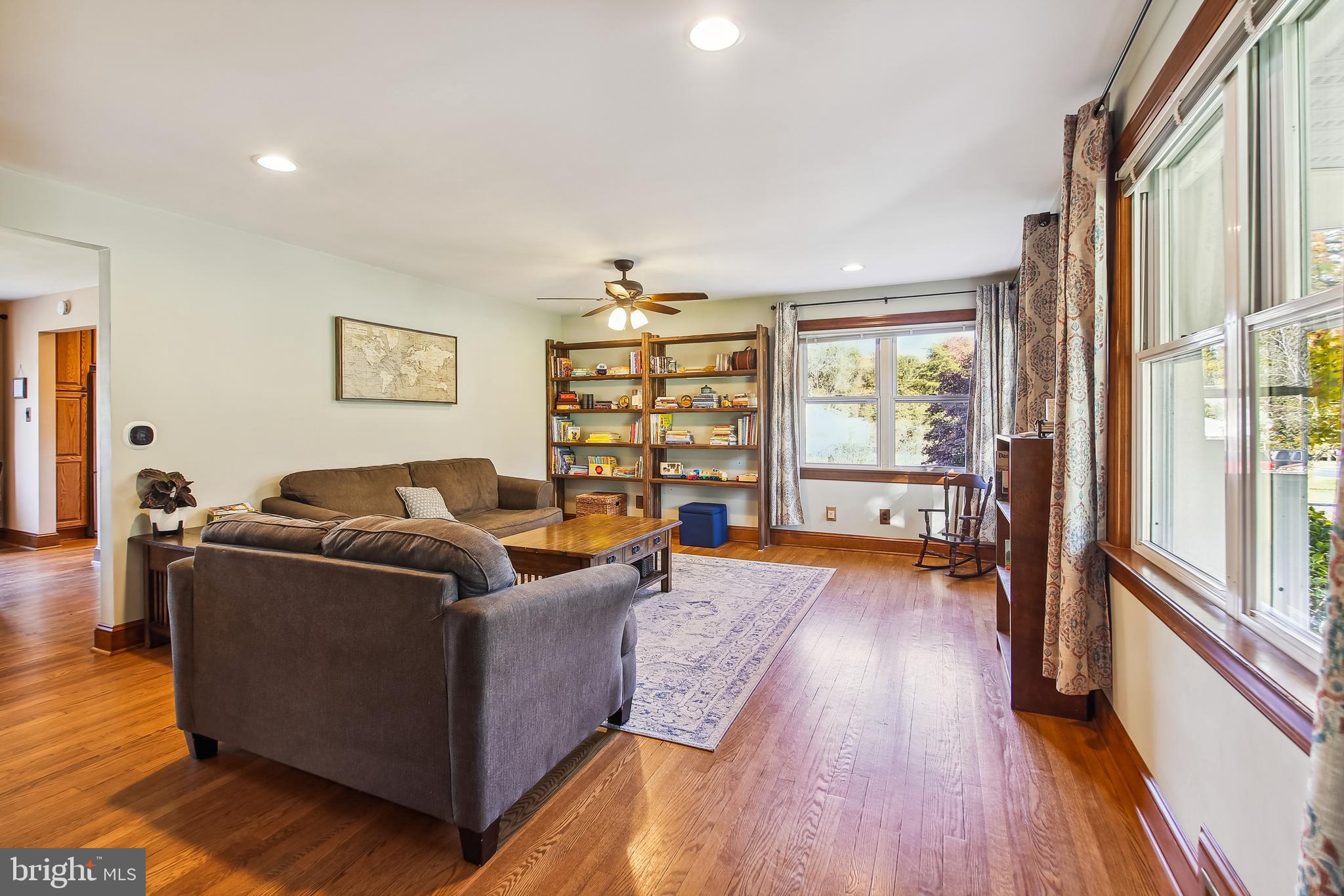 7836 Clark Station Road Severn, MD 21144 - Photo 3 of 31 Walk into your Living Room with Hardwood Floors!
