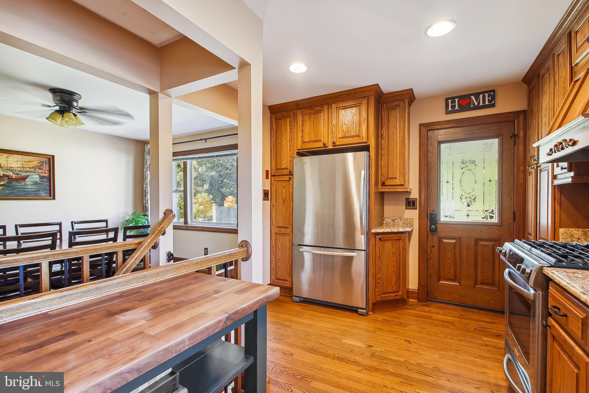 7836 Clark Station Road Severn, MD 21144 - Photo 10 of 31 Beautifully remodeled Kitchen!