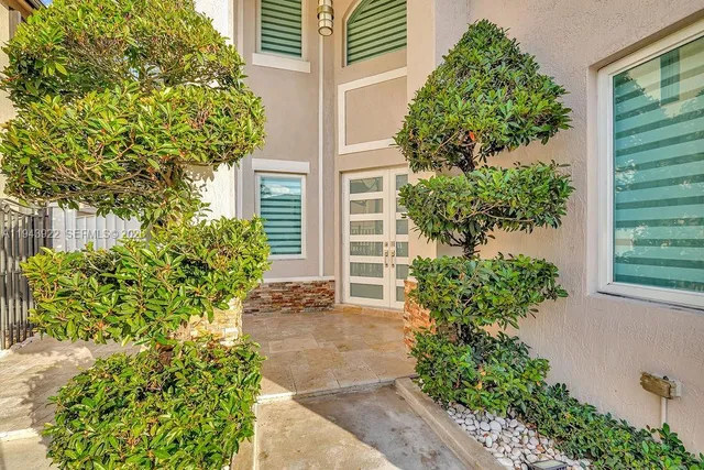 $1,275,000 | 18061 Northwest 87th Court, Hialeah, FL 33018