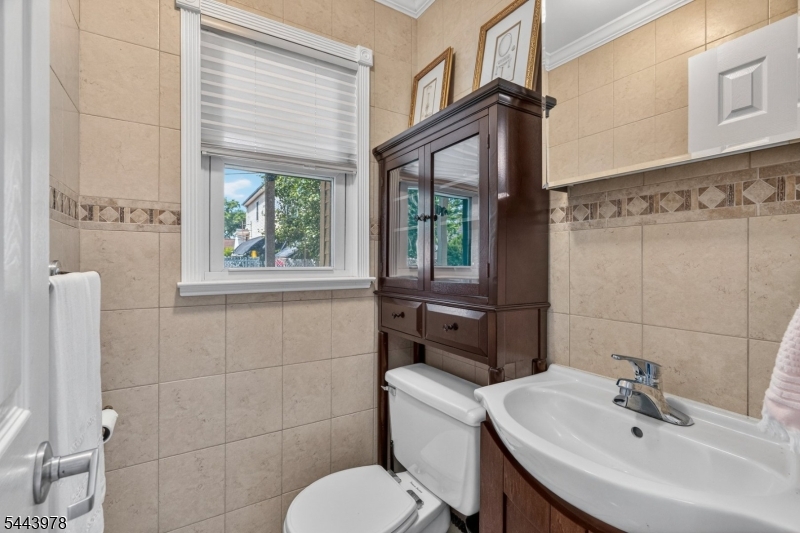 2736 Andrea Road Union, NJ 07083 - Photo 27 of 34