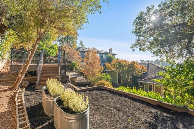 $1,195,000 | 4671 Stauffer Place, Oakland, CA 94619