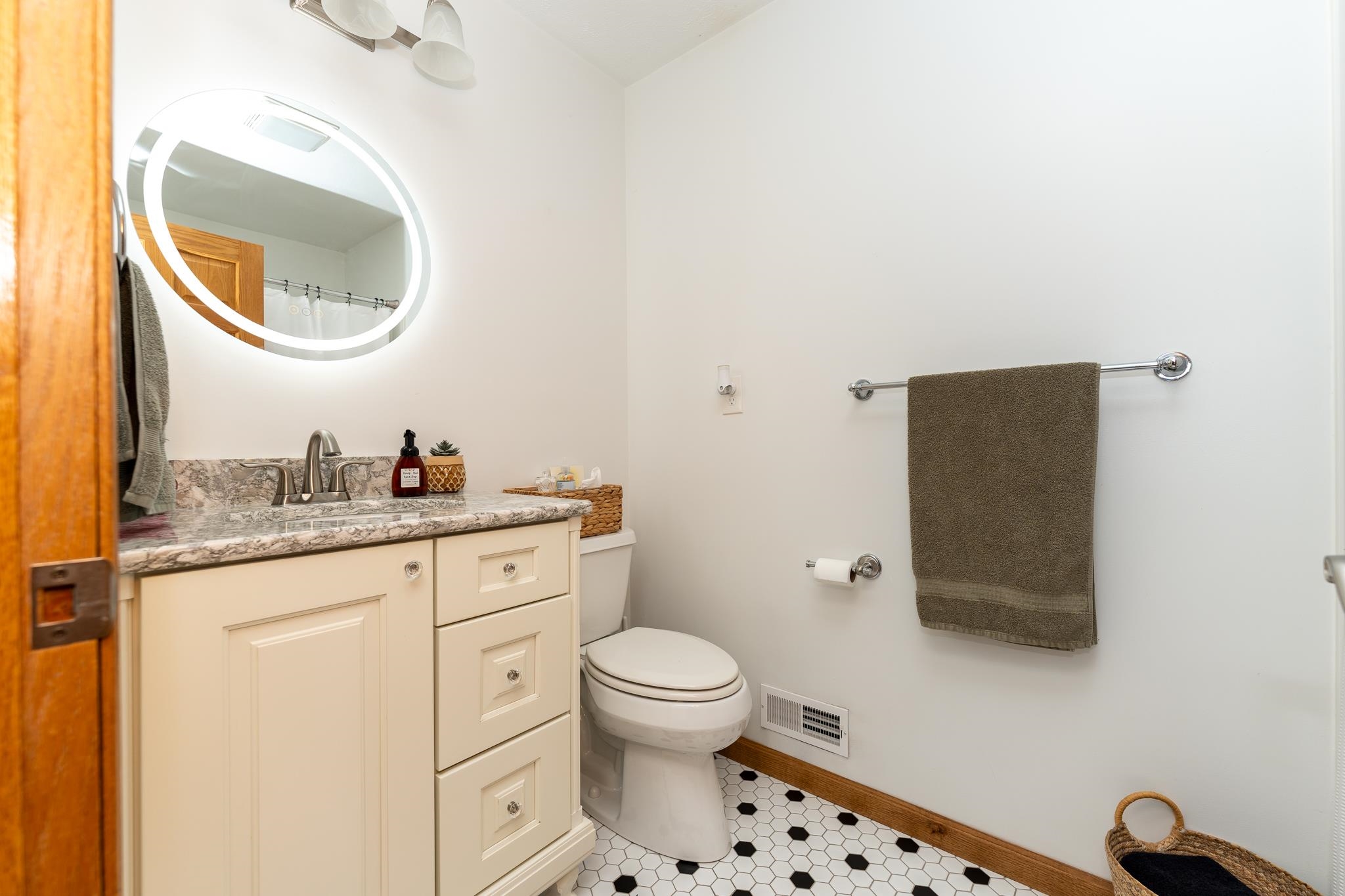 4597 West Baseline Road Mount Pleasant, MI 48858 - Photo 34 of 56