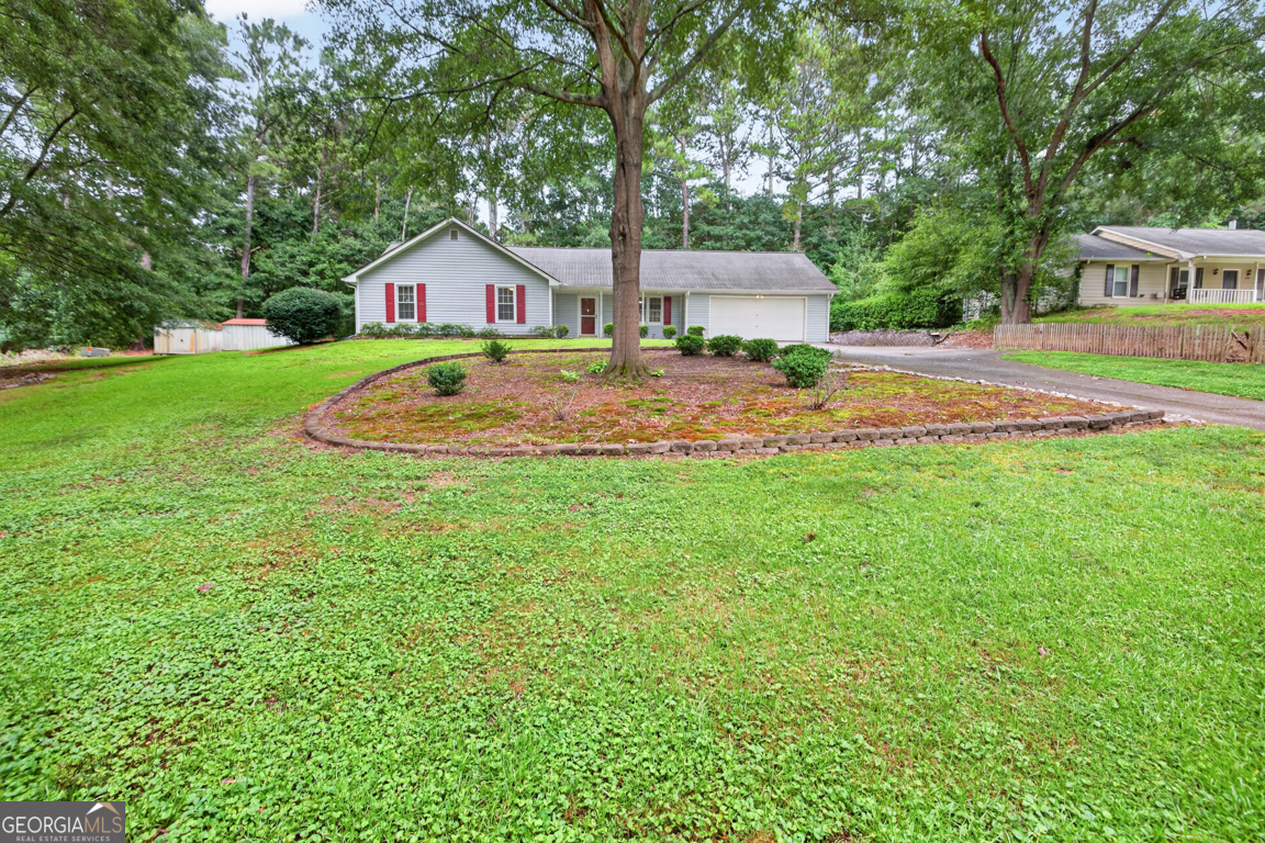 129 Springbrook Drive Auburn, GA 30011 - Photo 34 of 43