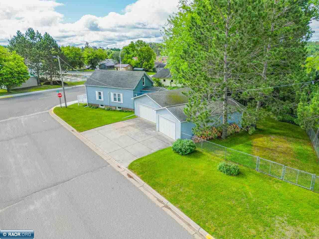 903 Gary Street Calumet, MN 55716 - Photo 40 of 47