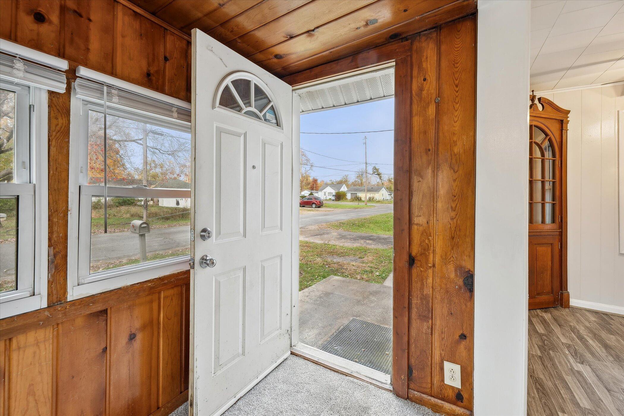 413 7th Street Michigan Center, MI 49254 - Photo 15 of 36 07-413-7th-St-Michigan-Center-MI-49254-W