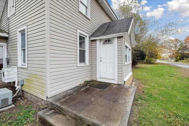 $99,900 | 413 7th Street, Michigan Center, MI 49254