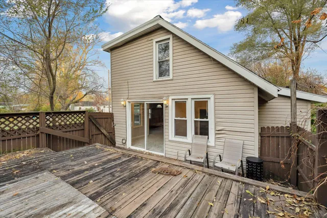 $99,900 | 413 7th Street, Michigan Center, MI 49254