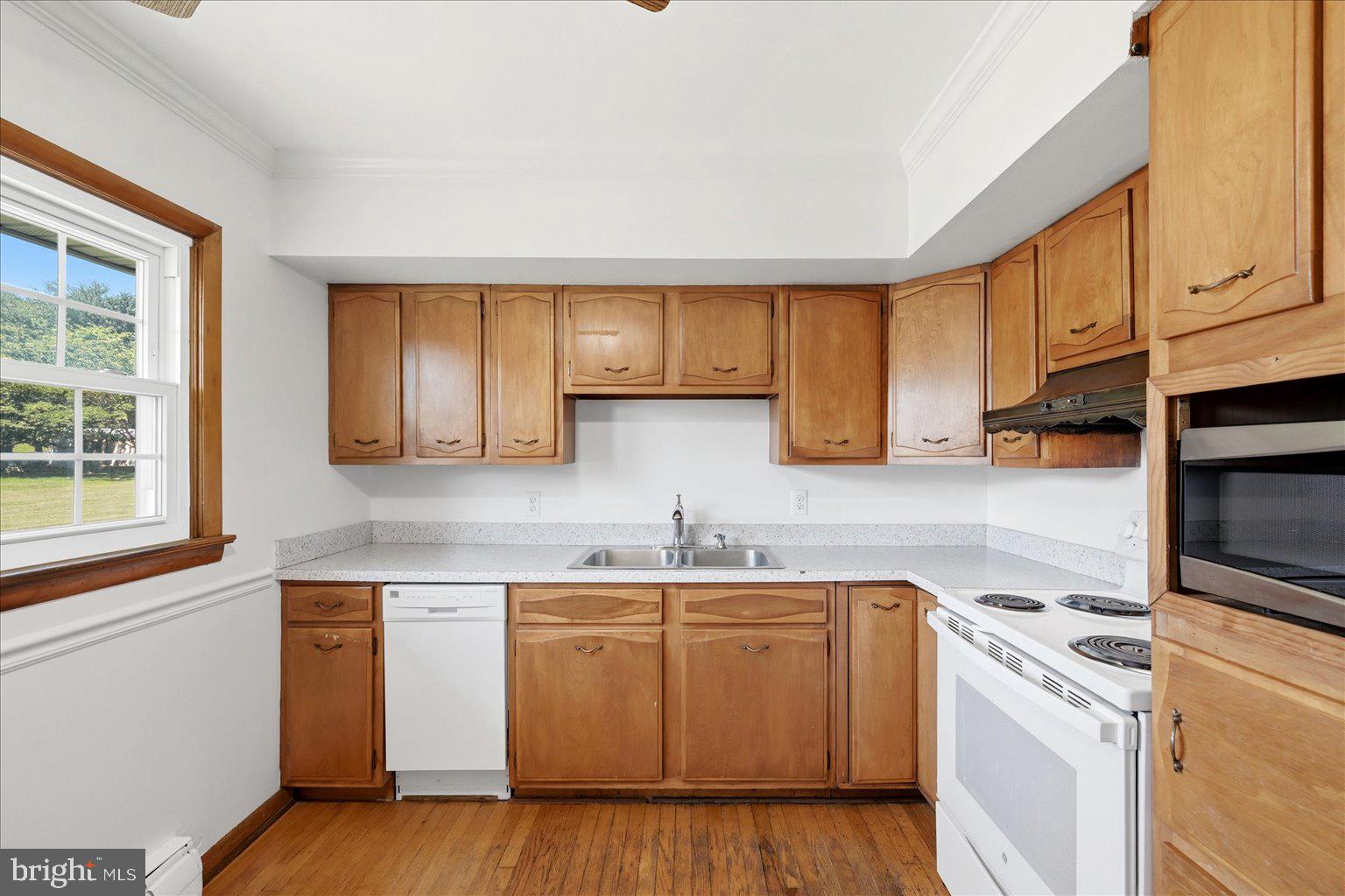101 Locust Avenue Winchester, VA 22601 - Photo 13 of 47