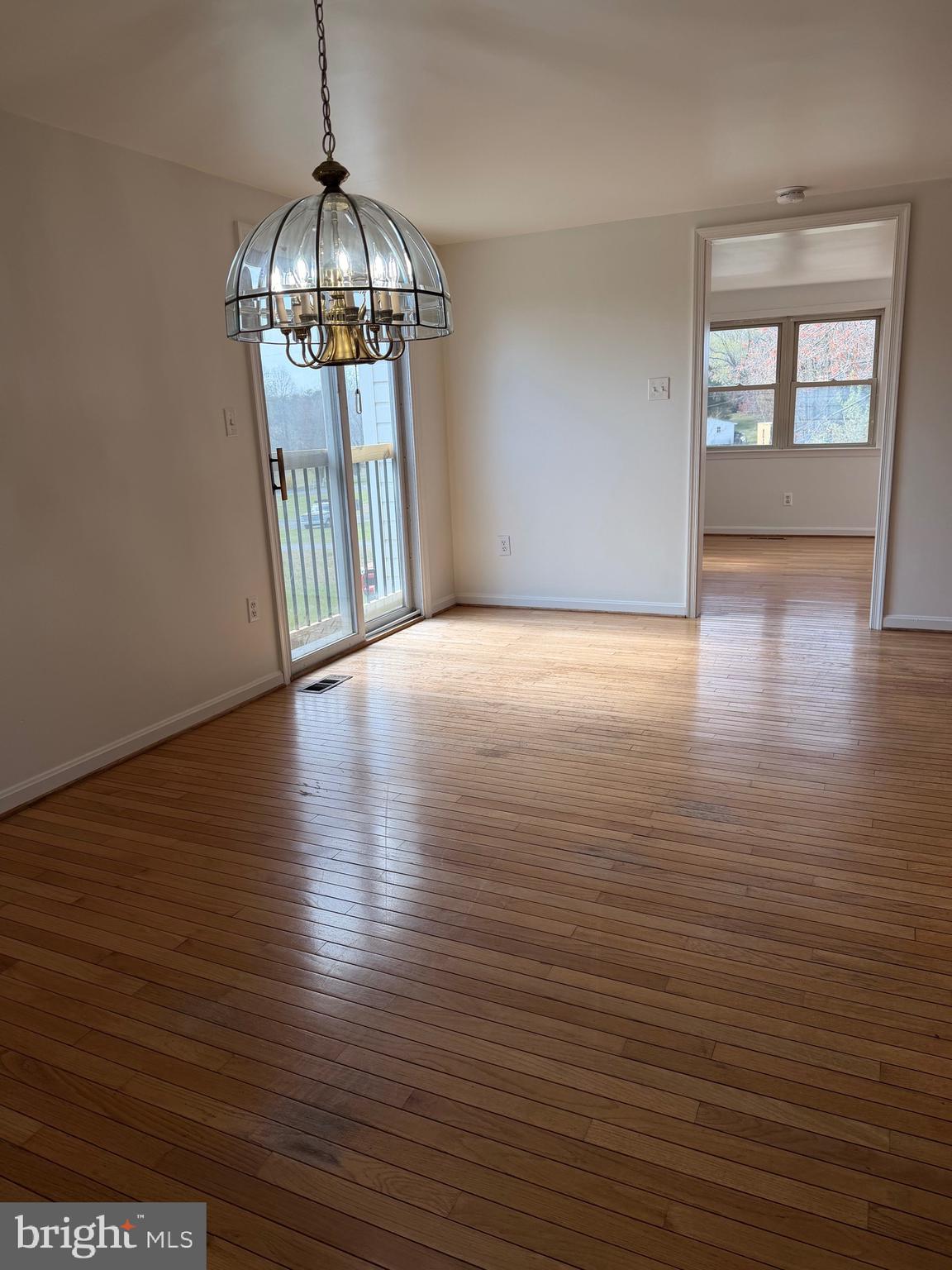 7285 Clyde Jones Road Owings, MD 20736 - Photo 12 of 37 Dining Area
