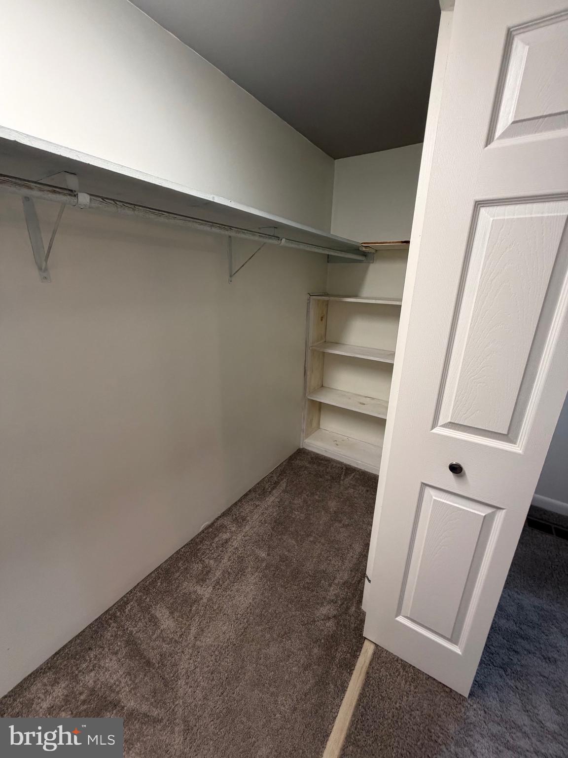 7285 Clyde Jones Road Owings, MD 20736 - Photo 26 of 37 Shelving Owners closet