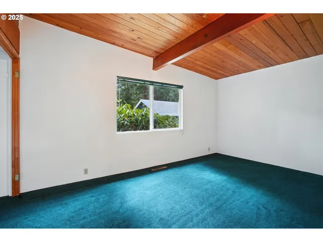 $799,999 | 2020 Greenleaf Drive, North Bonneville, WA 98639