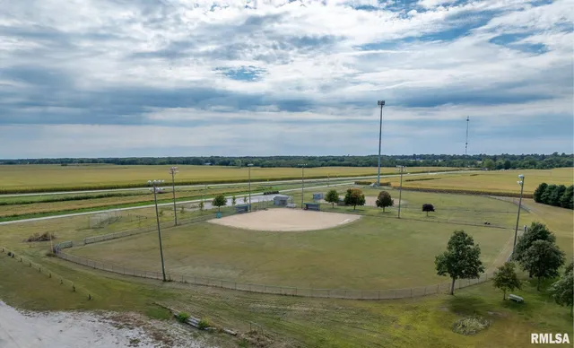 $499,900 | 973 Knox Road, Knoxville, IL 61448