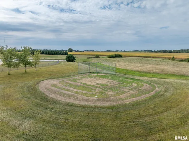 $499,900 | 973 Knox Road, Knoxville, IL 61448