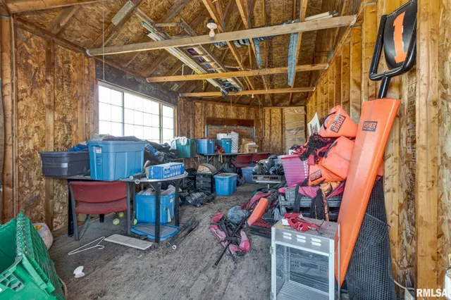 $499,900 | 973 Knox Road, Knoxville, IL 61448