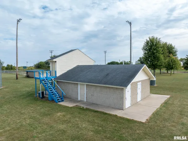 $449,900 | 973 Knox Road, Knoxville, IL 61448