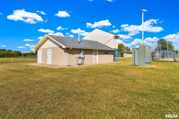 $449,900 | 973 Knox Road, Knoxville, IL 61448