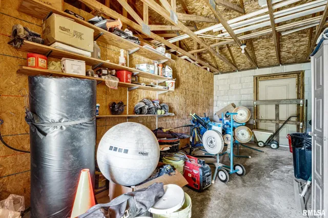 $499,900 | 973 Knox Road, Knoxville, IL 61448