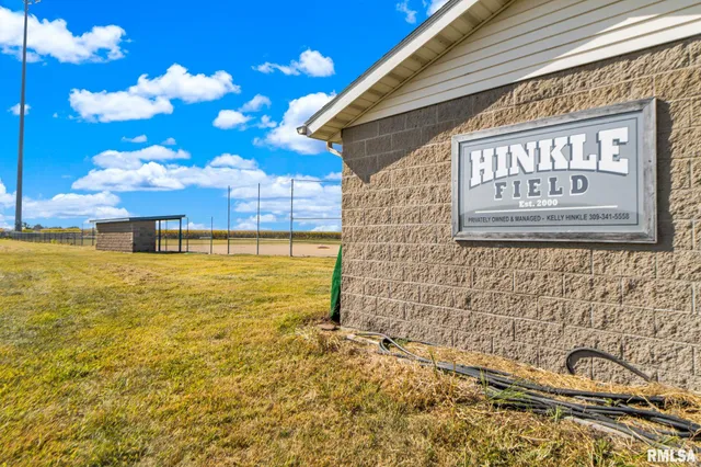 $499,900 | 973 Knox Road, Knoxville, IL 61448