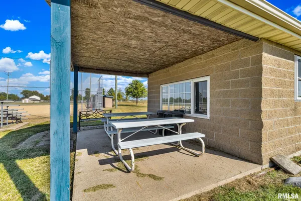 $449,900 | 973 Knox Road, Knoxville, IL 61448