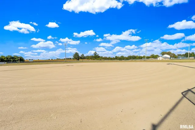 $499,900 | 973 Knox Road, Knoxville, IL 61448