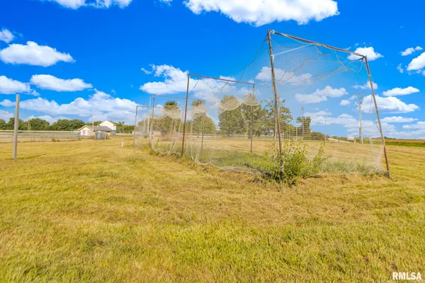 $449,900 | 973 Knox Road, Knoxville, IL 61448