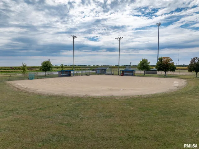 $499,900 | 973 Knox Road, Knoxville, IL 61448