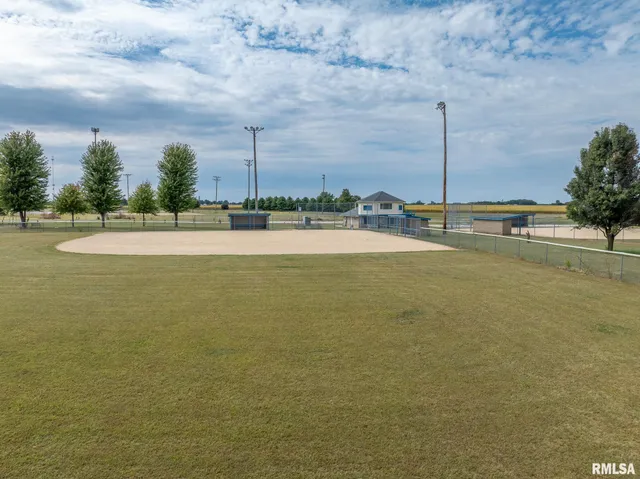 $499,900 | 973 Knox Road, Knoxville, IL 61448