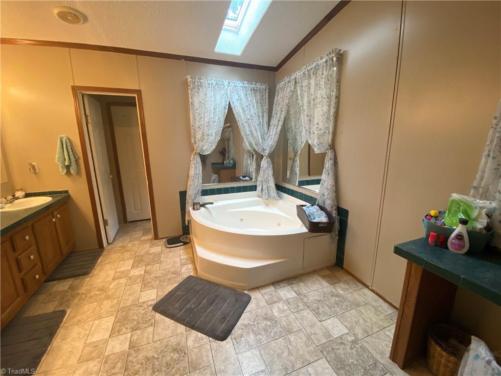 2653 Rob Cruthis Road Archdale, NC 27263 - Photo 22 of 43 Gallery Image 22