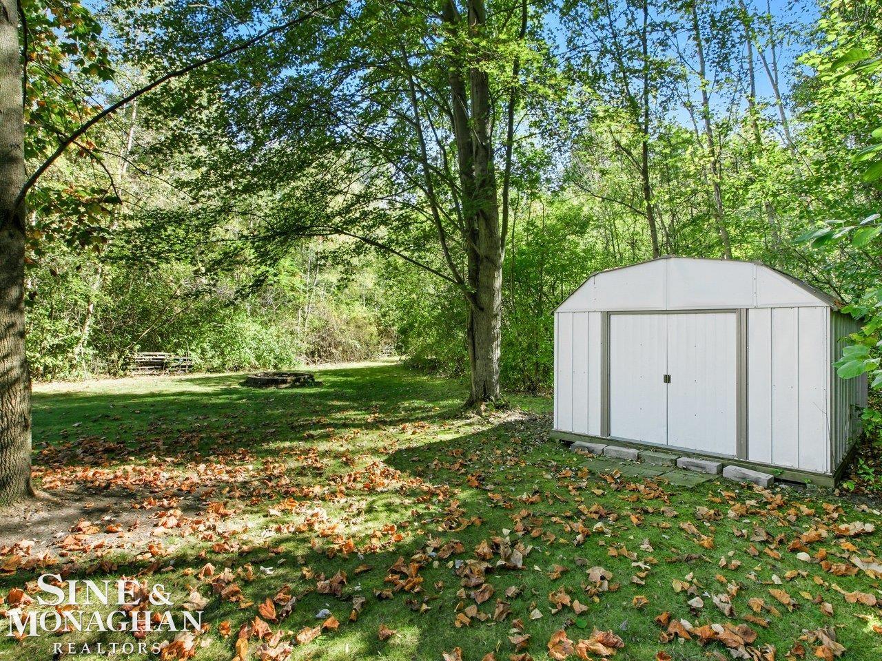 6535 Genaw Road Algonac, MI 48001 - Photo 28 of 32 50191000-5cc1a5f4-fb26-49cb-b228-442f578d1720.JPG