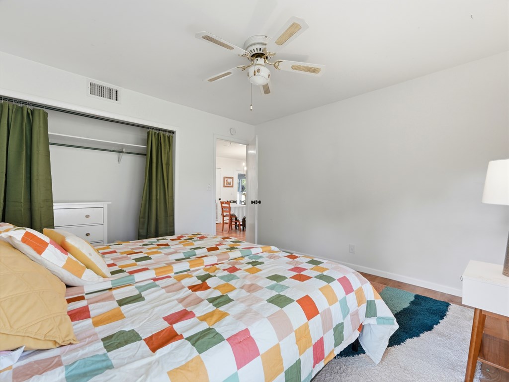 136 Royal Oaks Road Kerrville, TX 78028 - Photo 24 of 41