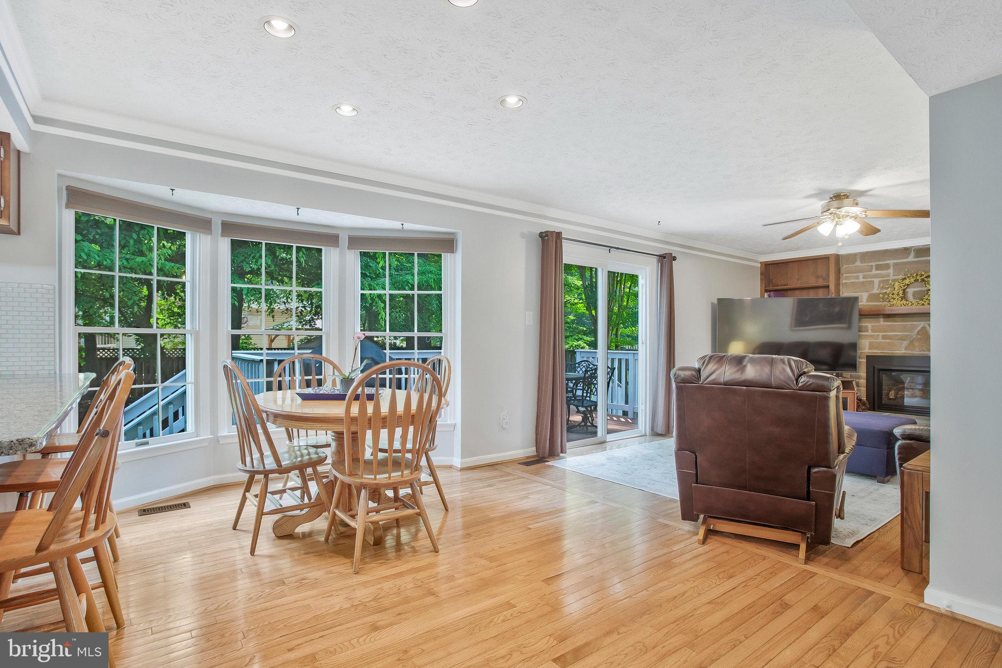 1677 Wickham Way Crofton, MD 21114 - Photo 8 of 54