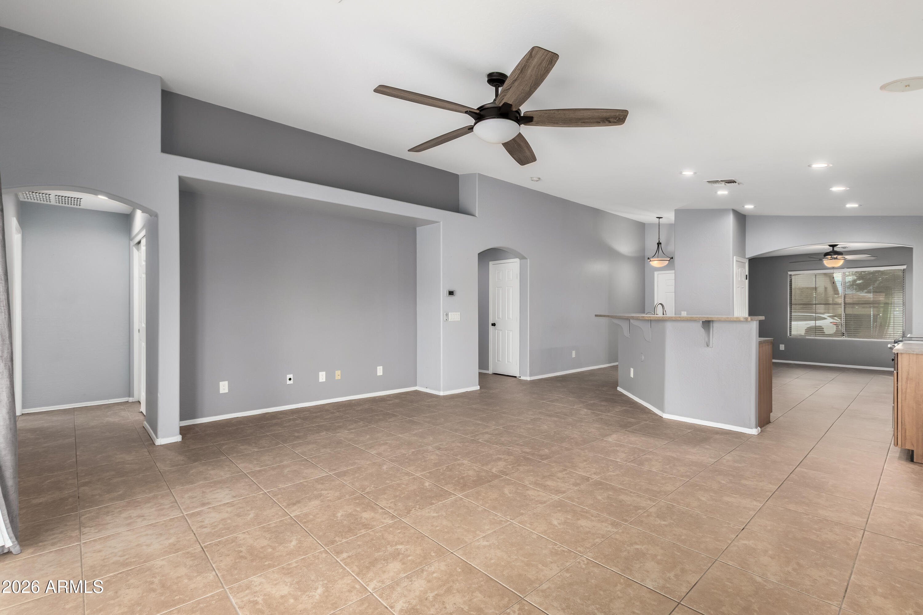 9928 West Heber Road Tolleson, AZ 85353 - Photo 8 of 35 6