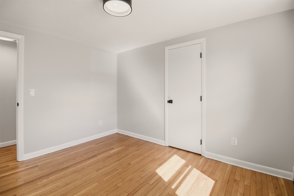 53 Butternut Road Somerset, MA 02726 - Photo 17 of 41