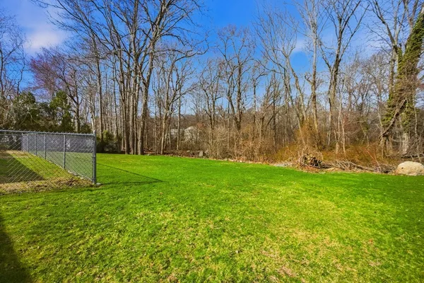 $420,000 | 53 Butternut Road, Somerset, MA 02726