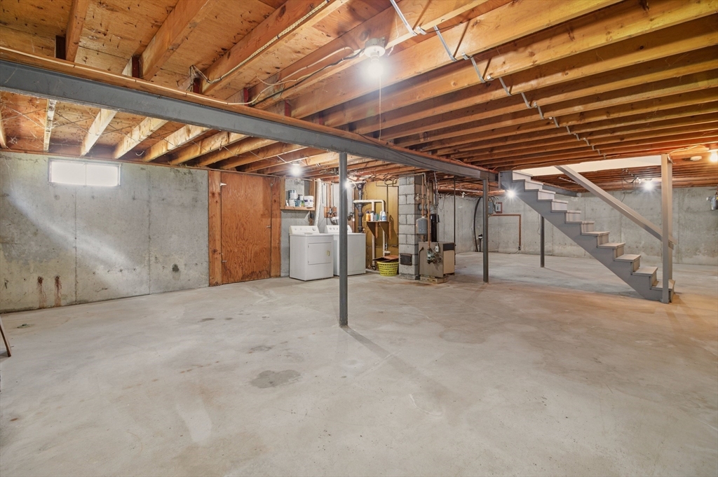 53 Butternut Road Somerset, MA 02726 - Photo 22 of 41