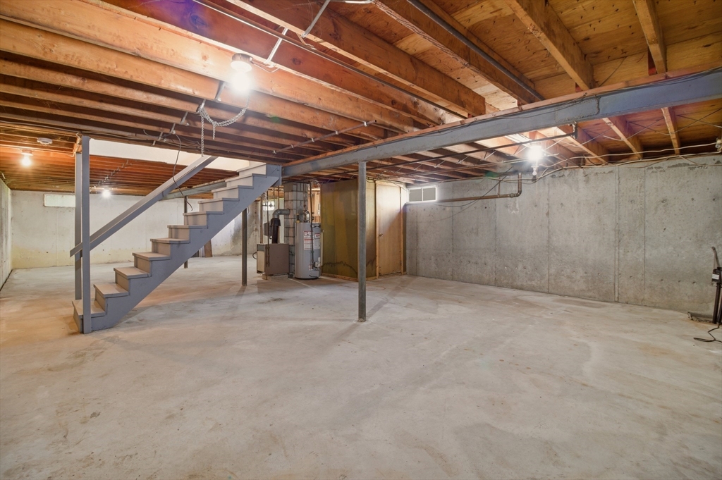 53 Butternut Road Somerset, MA 02726 - Photo 23 of 41