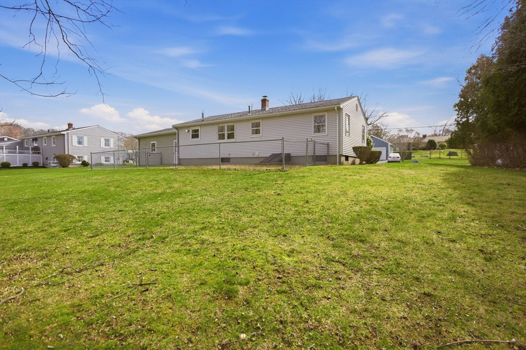 53 Butternut Road Somerset, MA 02726 - Photo 30 of 41