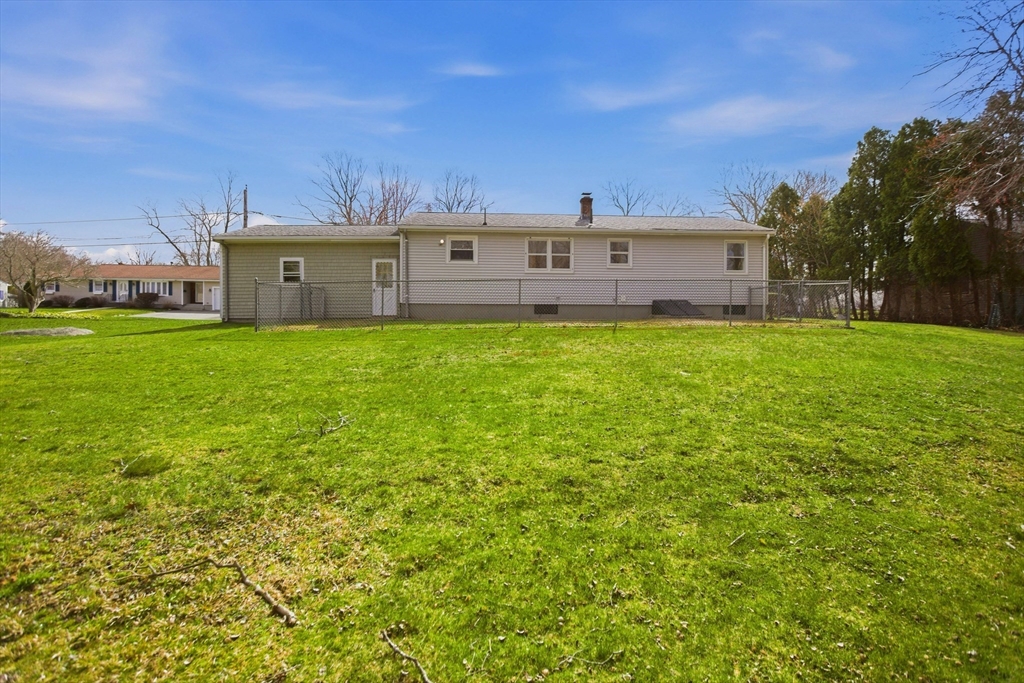 53 Butternut Road Somerset, MA 02726 - Photo 33 of 41