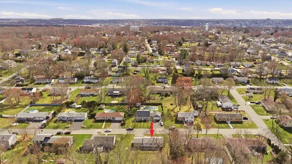 $420,000 | 53 Butternut Road, Somerset, MA 02726