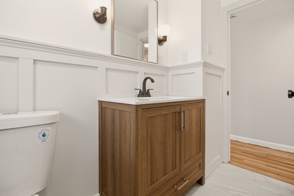 53 Butternut Road Somerset, MA 02726 - Photo 9 of 41