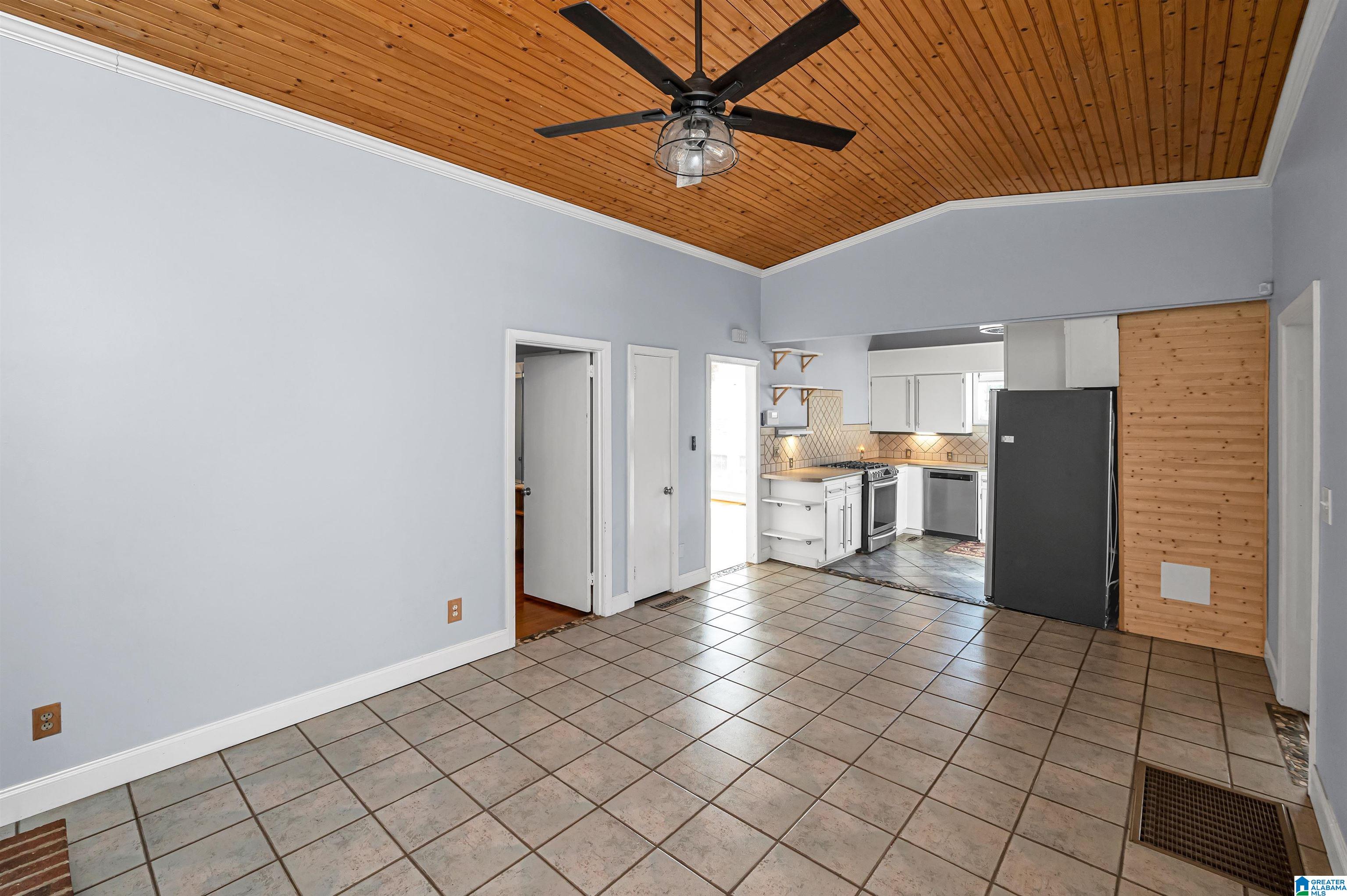 317 Cinnamon Street Birmingham, AL 35210 - Photo 17 of 47