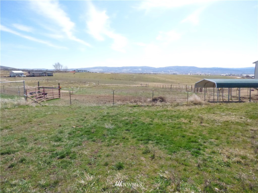 2414 Clerf Road Ellensburg, WA 98926 - Photo 7 of 19 Gallery Image 7